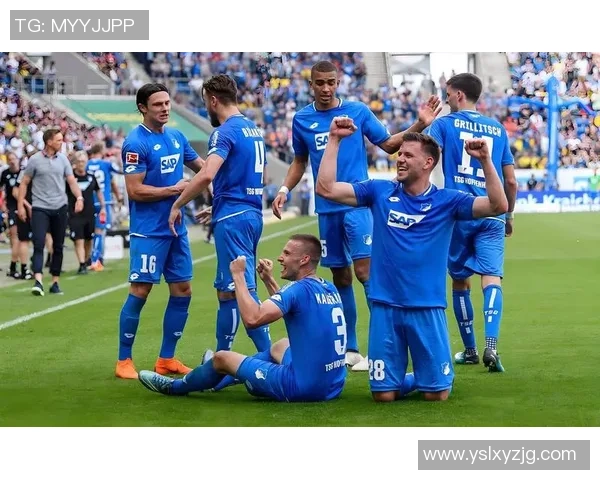 荷乙联赛登博思对阵阿尔梅勒城的精彩比赛结果分析与回顾